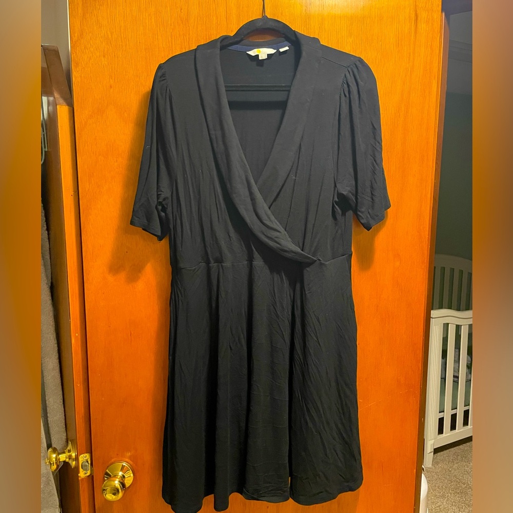Boden mid length dress